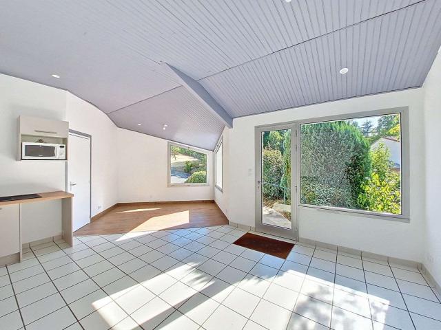 Location appartement 1 pièce Drain 49