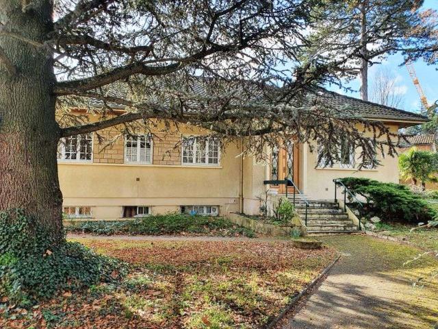 Location appartement 1 pièce Écully 69