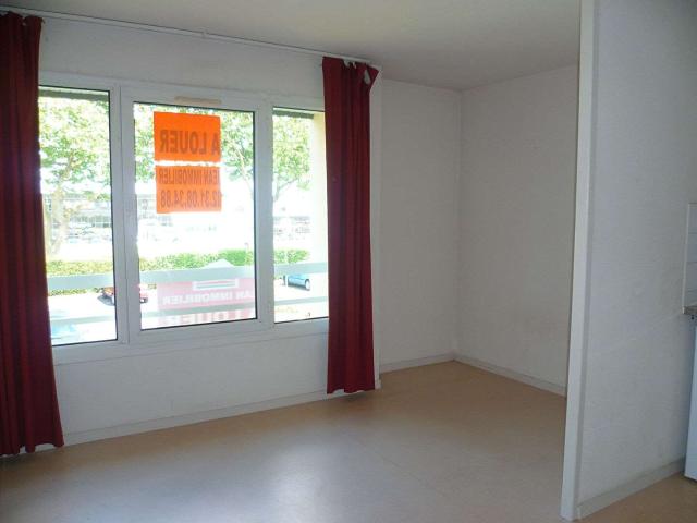 Location appartement 1 pièce Épron 14