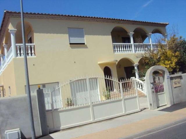 Location appartement 1 pièce Lunel 34