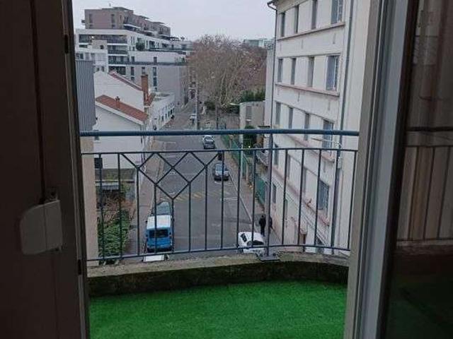 Location appartement 1 pièce Lyon 8e 69