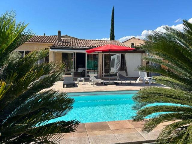 Location appartement 1 pièce La Crau 83