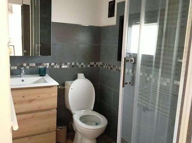 Location appartement 1 pièce La Garde 83