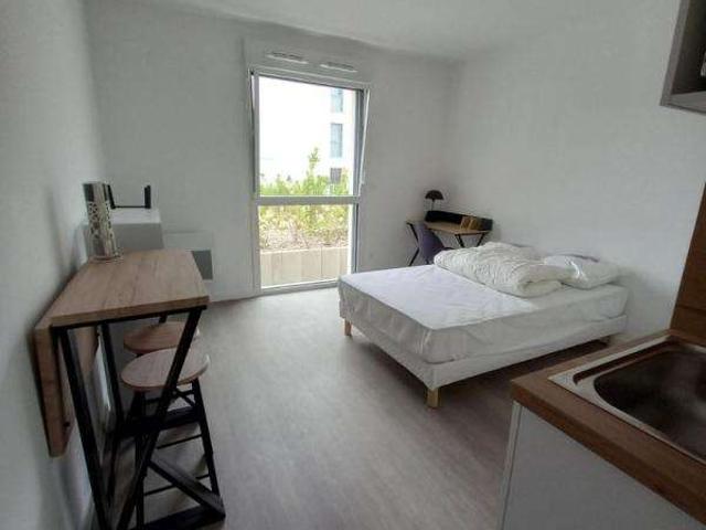 Location appartement 1 pièce La Roche sur Yon 85