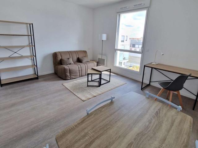 Location appartement 1 pièce La Roche sur Yon 85