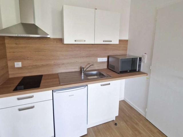 Location appartement 1 pièce La Roche sur Yon 85