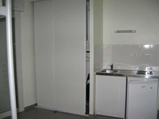 Location appartement 1 pièce La Roche sur Yon 85