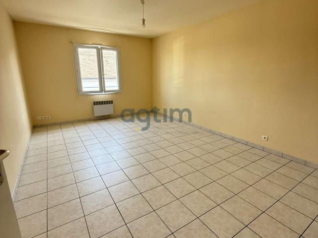Location appartement 1 pièce La Roche sur Yon 85
