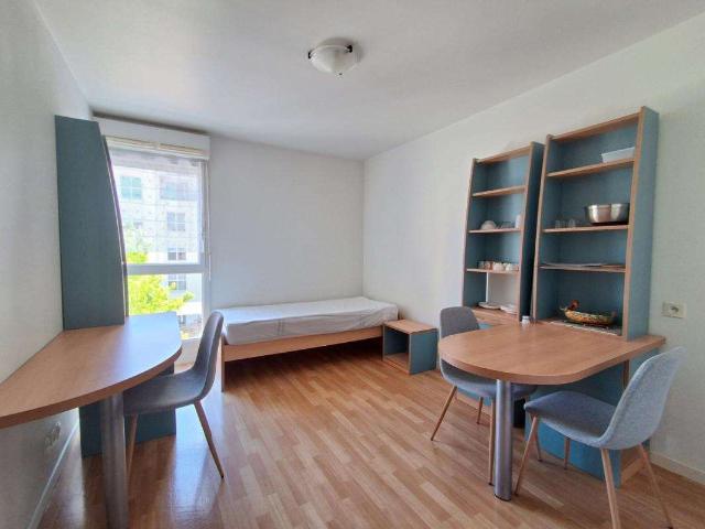 Location appartement 1 pièce La Roche sur Yon 85