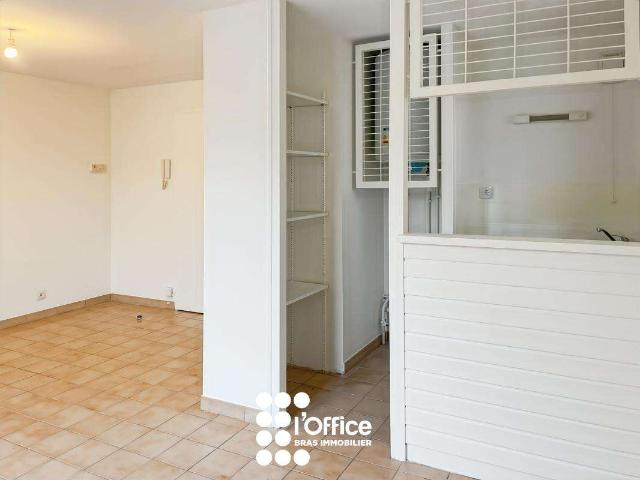 Location appartement 1 pièce La Roche Sur Yon La Vergne 85
