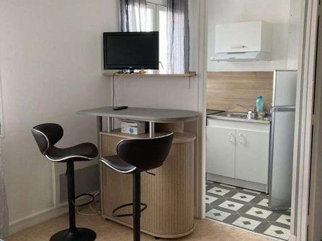 Location appartement 1 pièce La Roche Sur Yon Le Bourg Sous La Roche 85