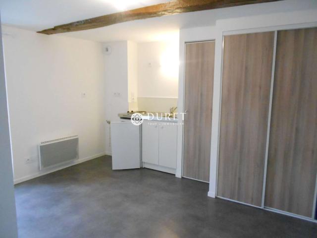 Location appartement 1 pièce La Roche Sur Yon Le Bourg Sous La Roche 85
