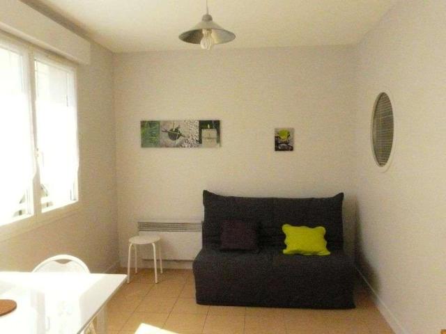 Location appartement 1 pièce La Rochelle 17