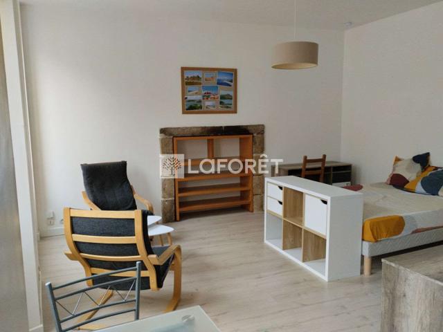 Location appartement 1 pièce Lannion 22