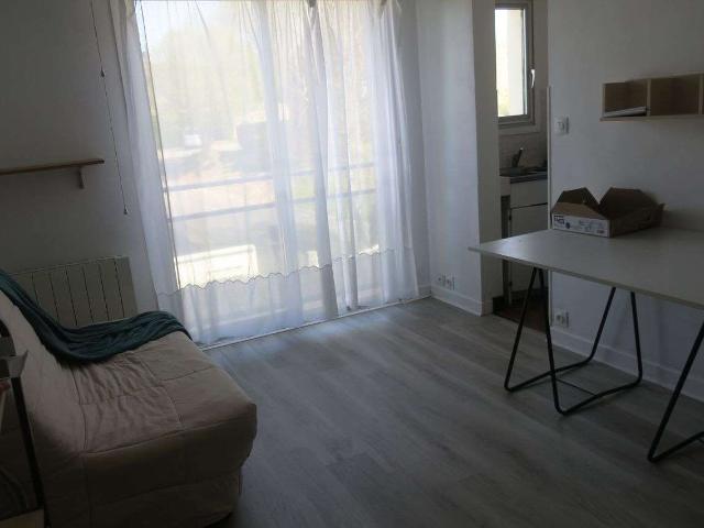 Location appartement 1 pièce Lannion 22