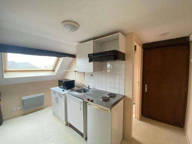 Location appartement 1 pièce Laval 53