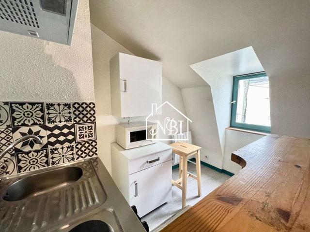 Location appartement 1 pièce Laval 53
