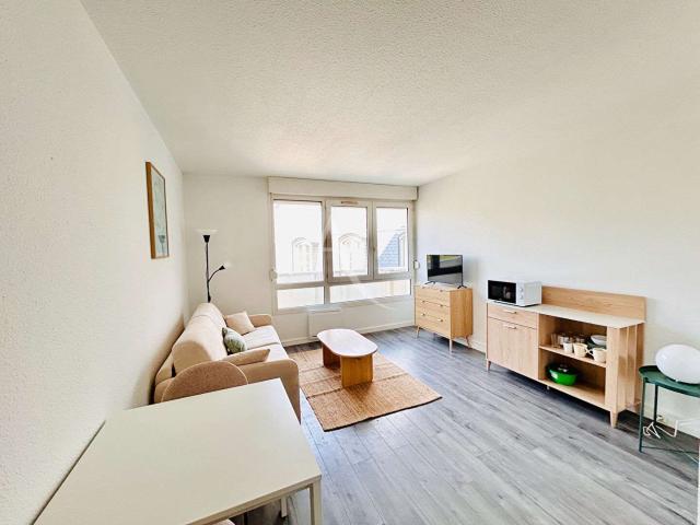 Location appartement 1 pièce Le Mans 72