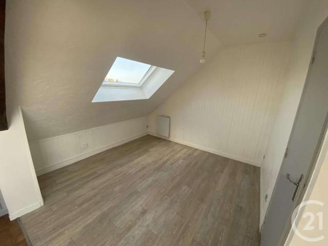 Location appartement 1 pièce Le Mans 72