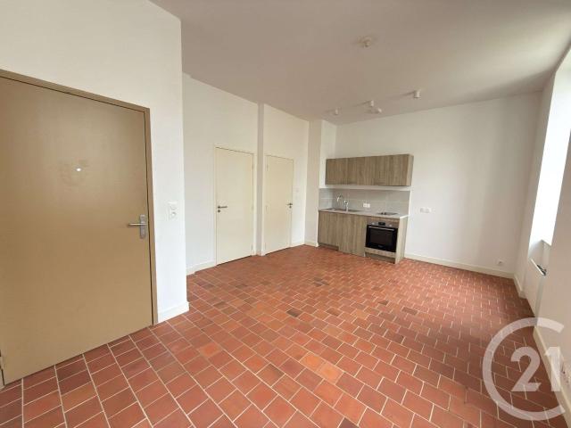 Location appartement 1 pièce Le Mans 72