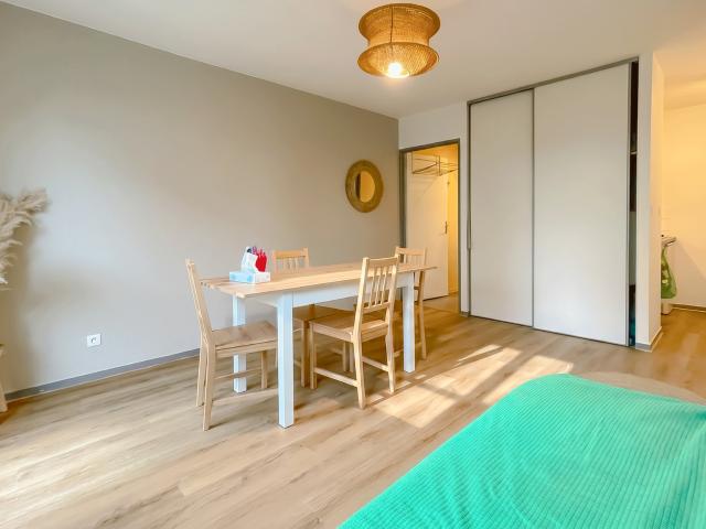 Location appartement 1 pièce Le Mans 72