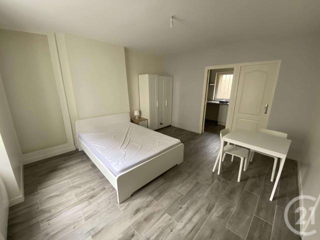 Location appartement 1 pièce Le Mans 72