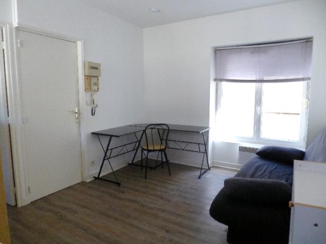 Location appartement 1 pièce Le Mans 72