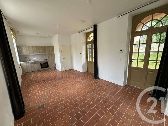 Location appartement 1 pièce Le Mans 72