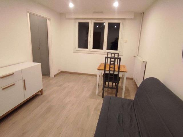 Location appartement 1 pièce Le Mans Miroir Batignolles 72