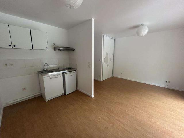 Location appartement 1 pièce Le Mans Saint Aubin 72