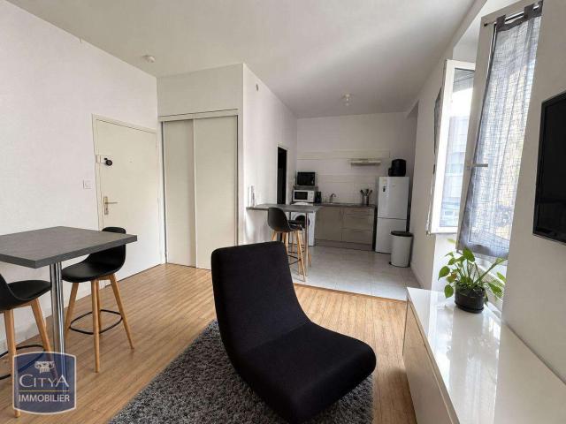 Location appartement 1 pièce Le Mans République 72