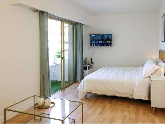 Location appartement 1 pièce Le Cannet 06