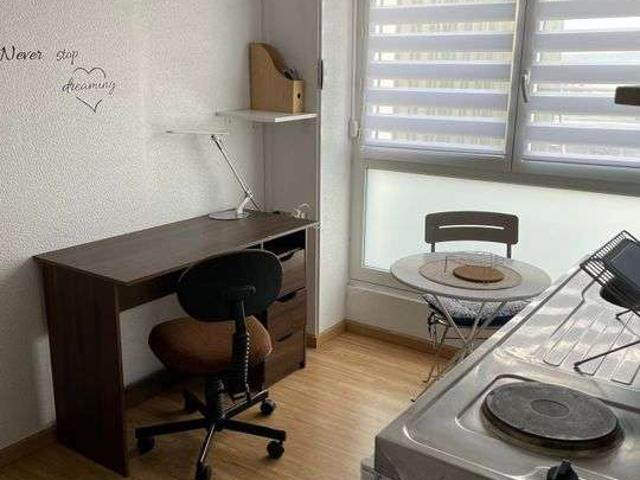 Location appartement 1 pièce Le Petit Quevilly 76