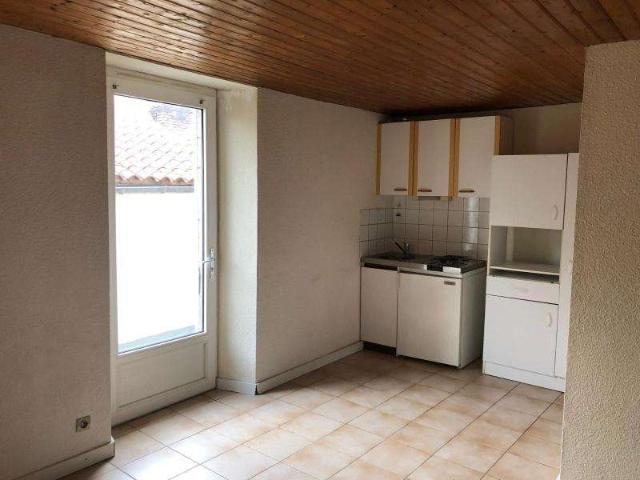 Location appartement 1 pièce Les Herbiers 85