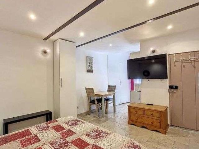 Location appartement 1 pièce L'Isle sur la Sorgue 84