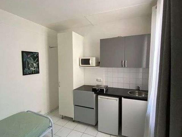 Location appartement 1 pièce Paris 15e 75
