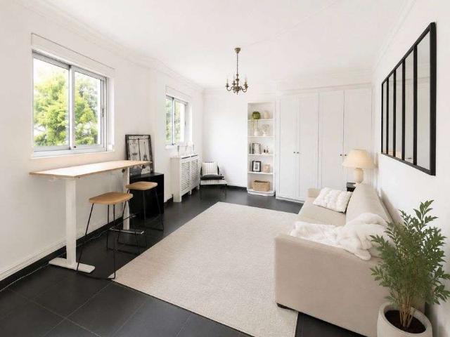 Location appartement 1 pièce Paris 16e 75