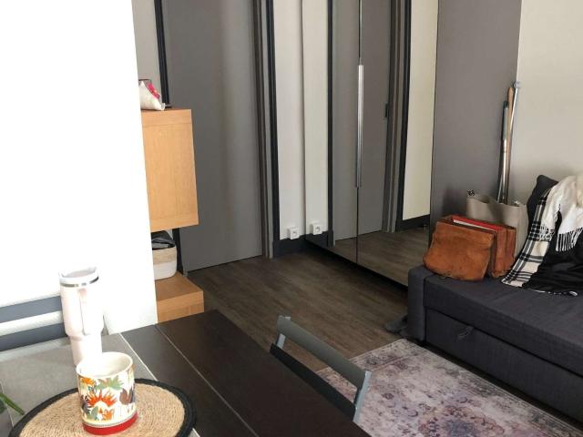 Location appartement 1 pièce Paris 17e 75