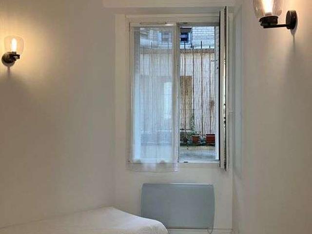 Location appartement 1 pièce Paris 19e 75