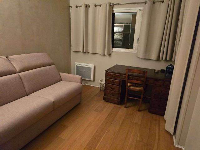 Location appartement 1 pièce Paris 12e 75