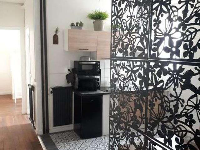 Location appartement 1 pièce Paris 12e 75