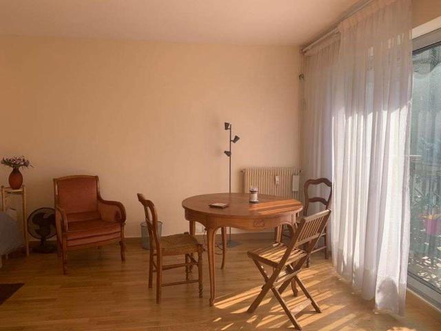 Location appartement 1 pièce Paris 20e 75