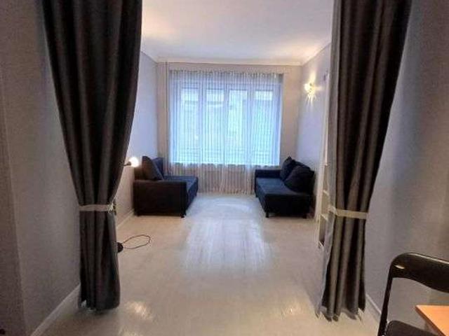 Location appartement 1 pièce Paris 9e 75