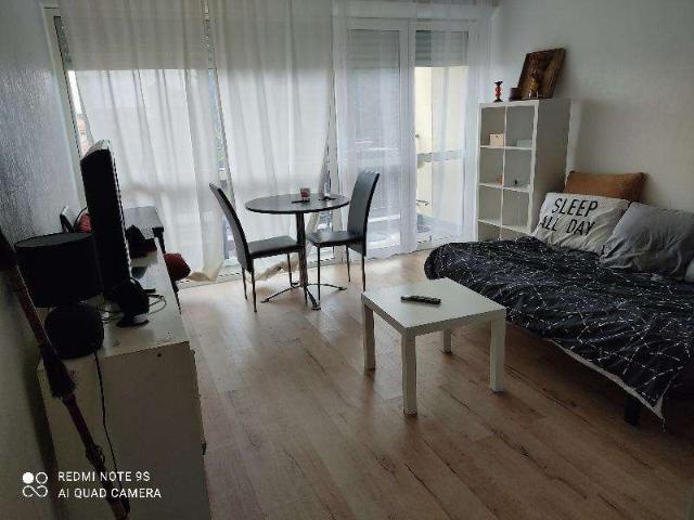 Location appartement 1 pièce Pessac 33