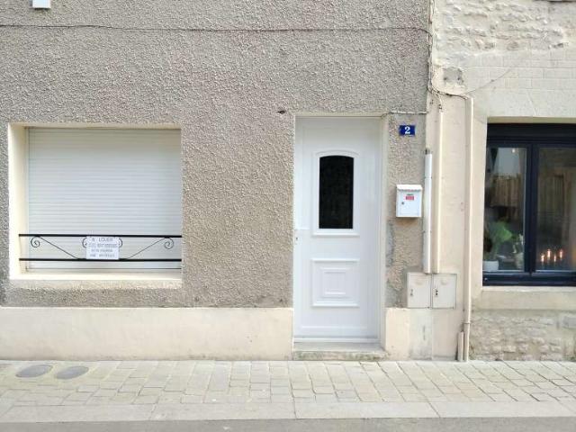 Location appartement 1 pièce Port en Bessin Huppain 14