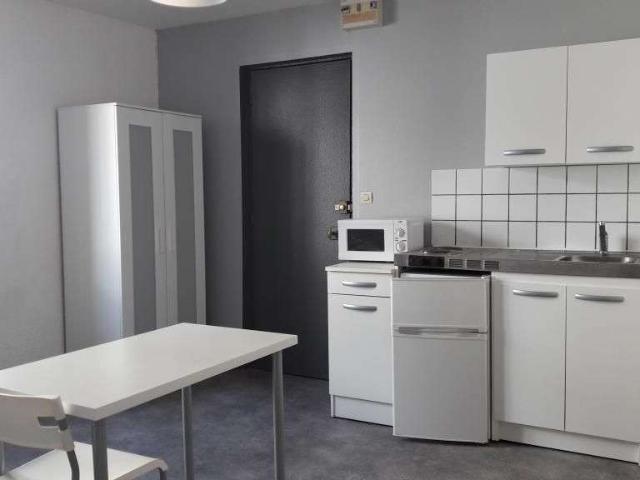 Location appartement 1 pièce Reims 51