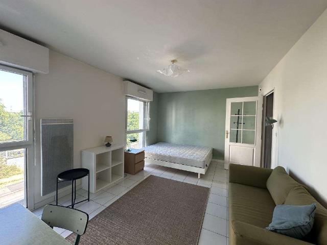Location appartement 1 pièce Rennes Beaulieu 35