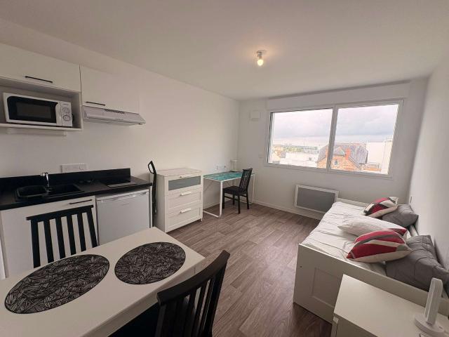 Location appartement 1 pièce Rennes Bourg L'evêque 35