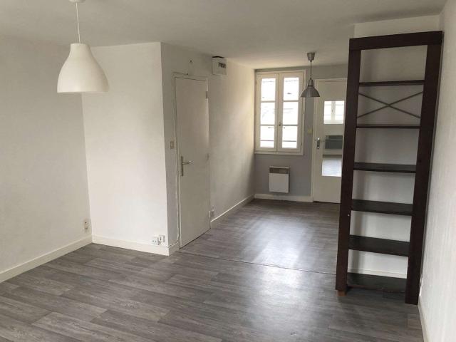 Location appartement 1 pièce Rennes Centre Ville 35