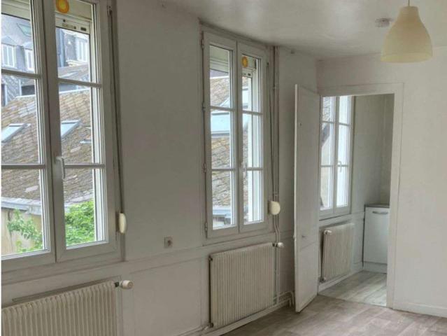 Location appartement 1 pièce Rouen Vieux Marché St Eloi 76